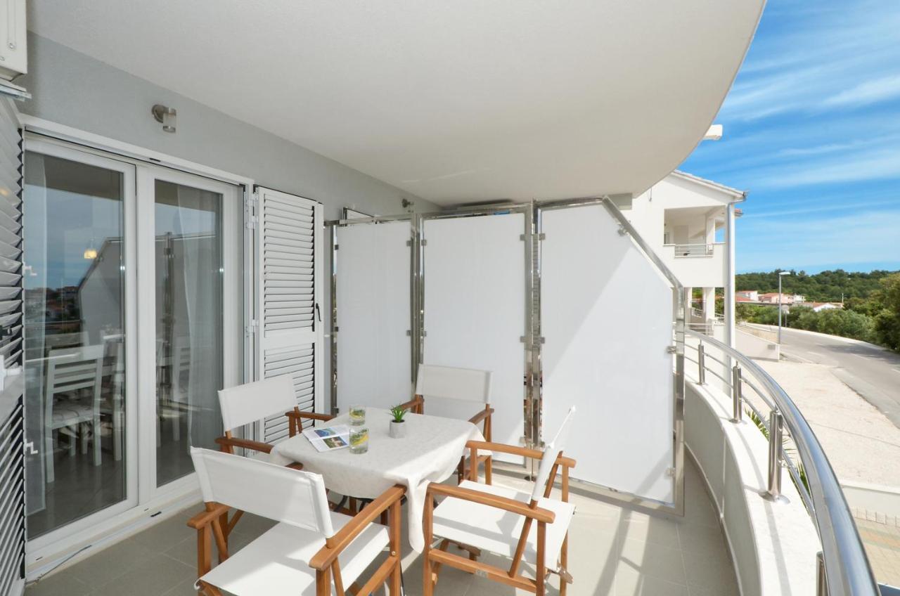 Apartments Vrania Seget Vranjica Exterior photo