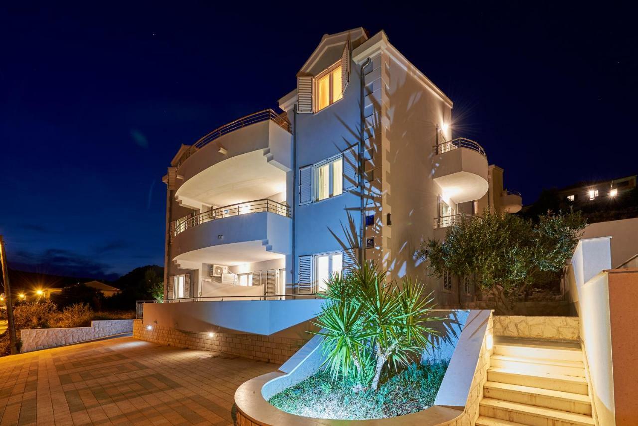 Apartments Vrania Seget Vranjica Exterior photo